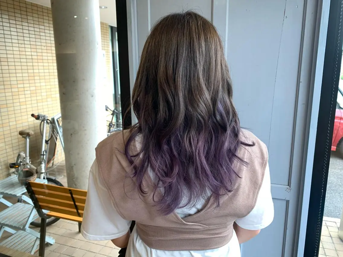 ロング カラー ヘアカラー トリートメント ツキダテ ユイのヘアスタイル