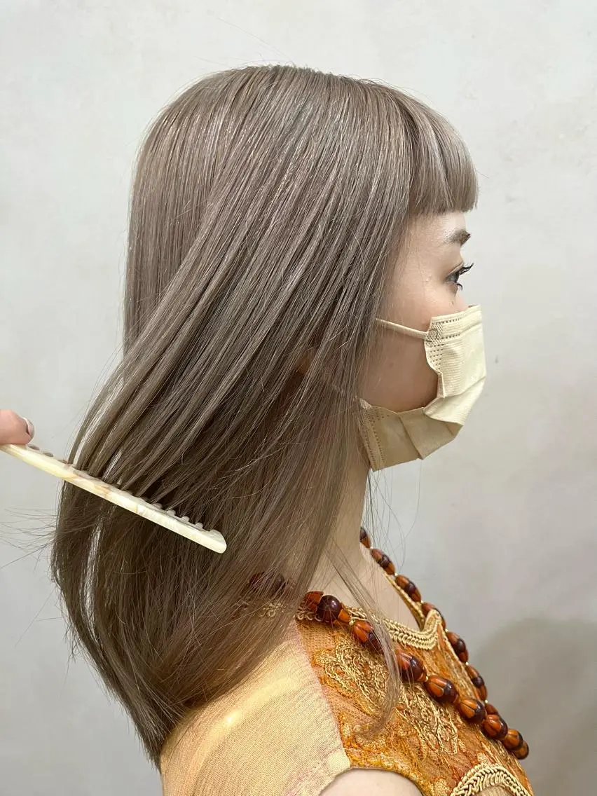 カット+ケアブリーチ+最高級ケアカラー+フルオーダートリートメント23000円の写真