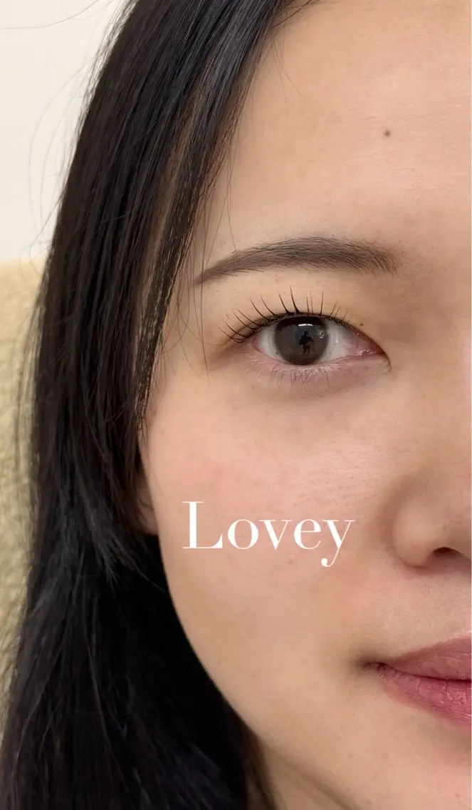 パーマ Lovey /三輪 朱音のマツエク・マツパデザイン