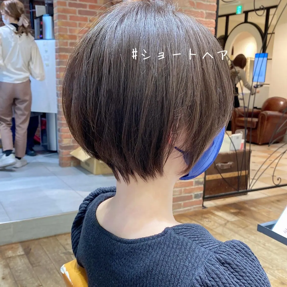 ショート 切りっぱなしボブ ショートボブ ハンサムショート 丸みショート アッシュ カット ヘアカラー トリートメント ショート、ボブの神✨ 峯朋也✂︎✨のヘアスタイル