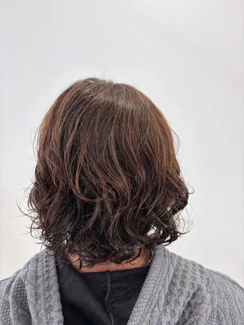 【平日女性限定】似合わせパーマモデル(肩上)の写真