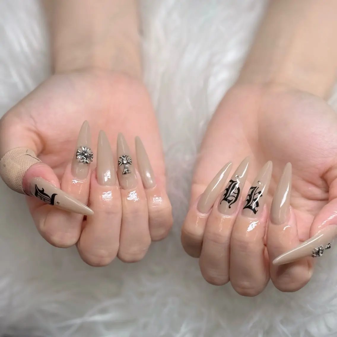 ネイル フットネイル フレンチネイル グラデーション 韓国ネイル ロングネイル Hani Nail XUKAのネイルデザイン