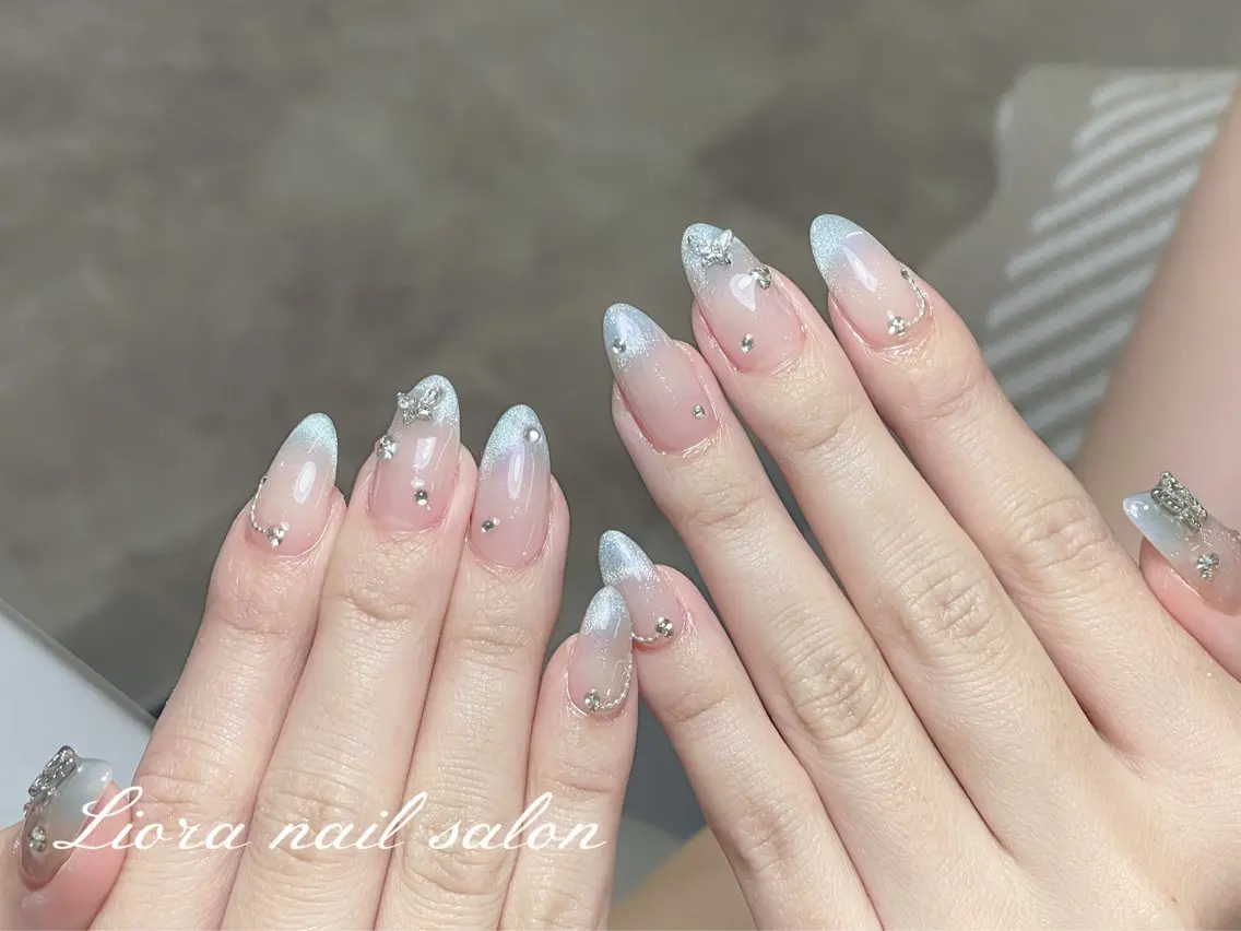 ネイル チークネイル フットネイル フレンチネイル ジェルネイル ガーリー ハンドネイル Liora nailのネイルデザイン