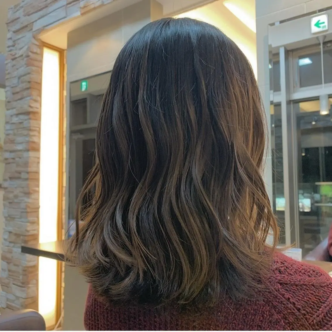 セミロング 長野 歌穂のヘアスタイル