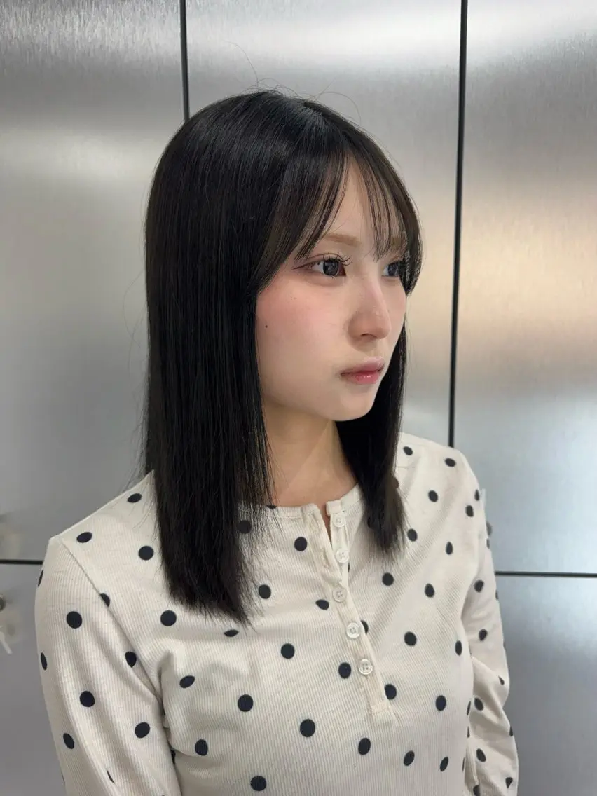 ミディアム vivie Madokaのヘアスタイル