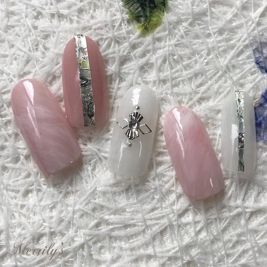 ネイル Merrily's Hagi Minaのネイルデザイン
