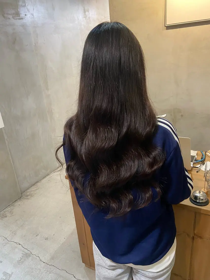 ロング ⭐️プルエクステ/ カットモデルKAHOのヘアスタイル