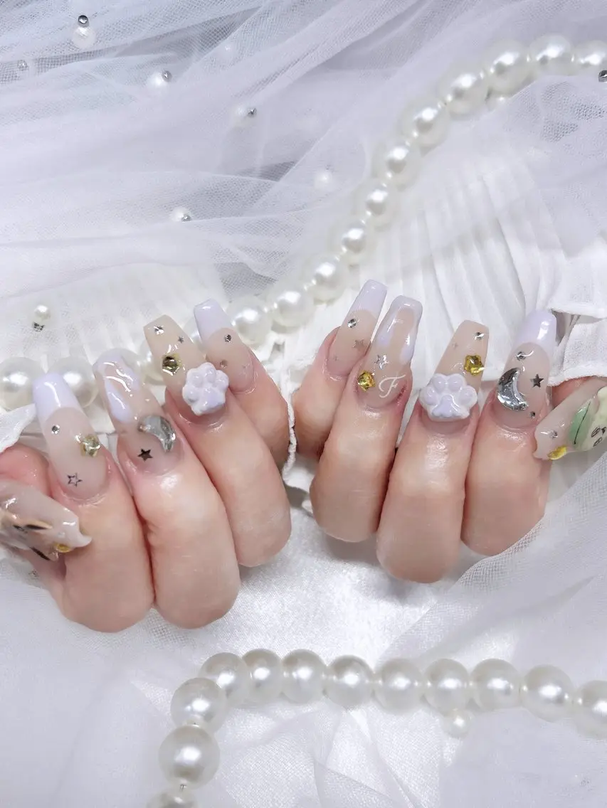 ネイル ハンドネイル ️🫧みつき/ 渋谷/痛ネイル️🫧のネイルデザイン