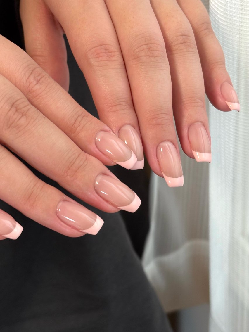 ネイル フレンチネイル ピンク ハンドネイル rena nailのネイルデザイン