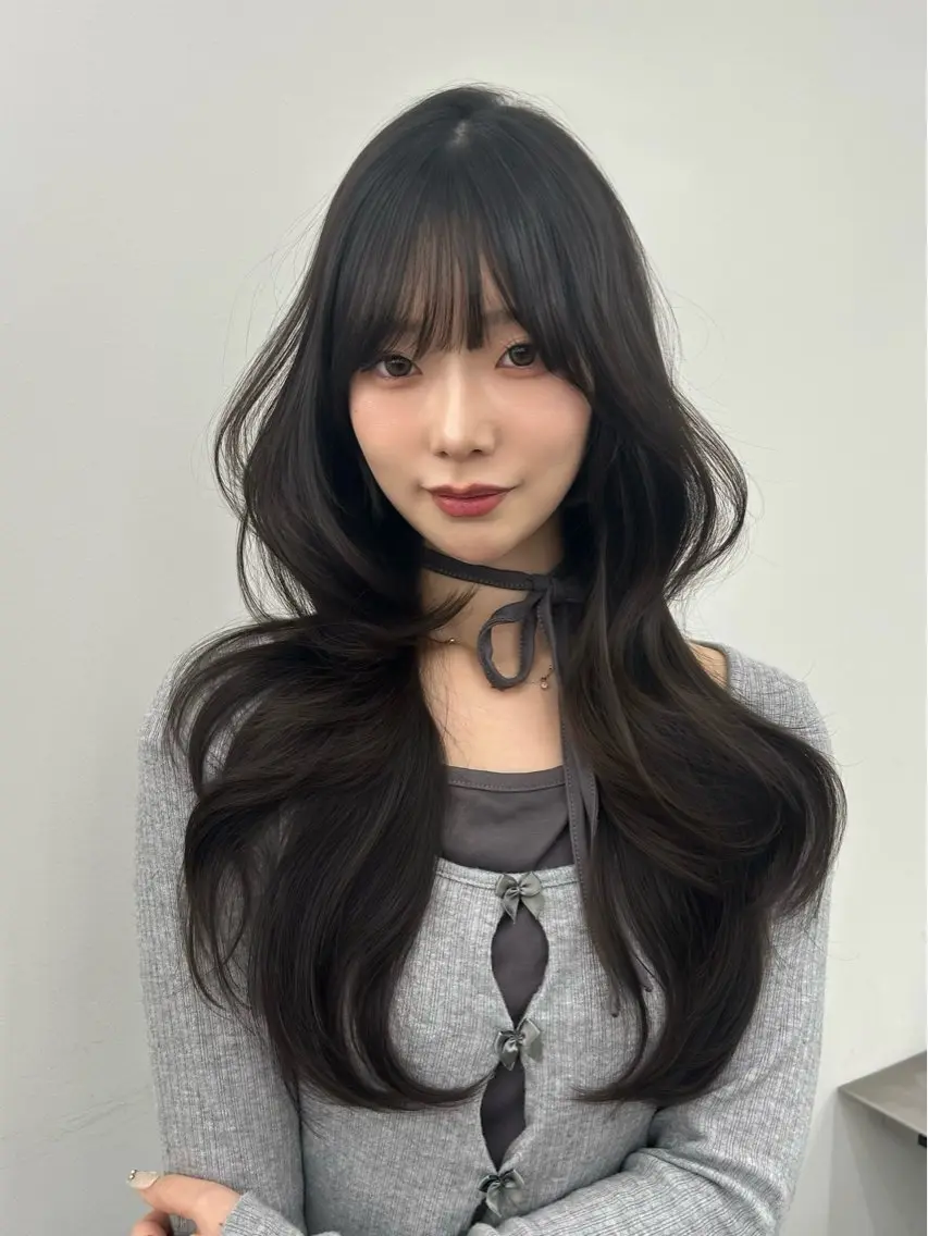 《🎀平日限定クーポン🎀》艶ケアカラー➕韓国式AYUNCHEオリジナル1stepトリートメント🇰🇷✨➕コテ巻きの写真