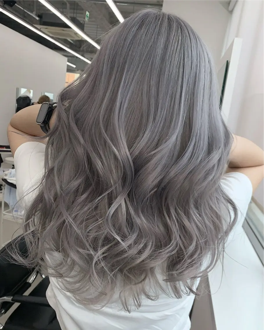 カラー ダブルカラー ハイトーンカラー BLEACHi /noeのヘアスタイル