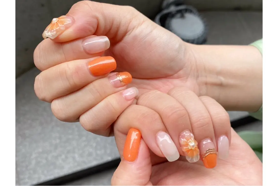 ネイル ハンドネイル 長谷川 奈緒美のネイルデザイン