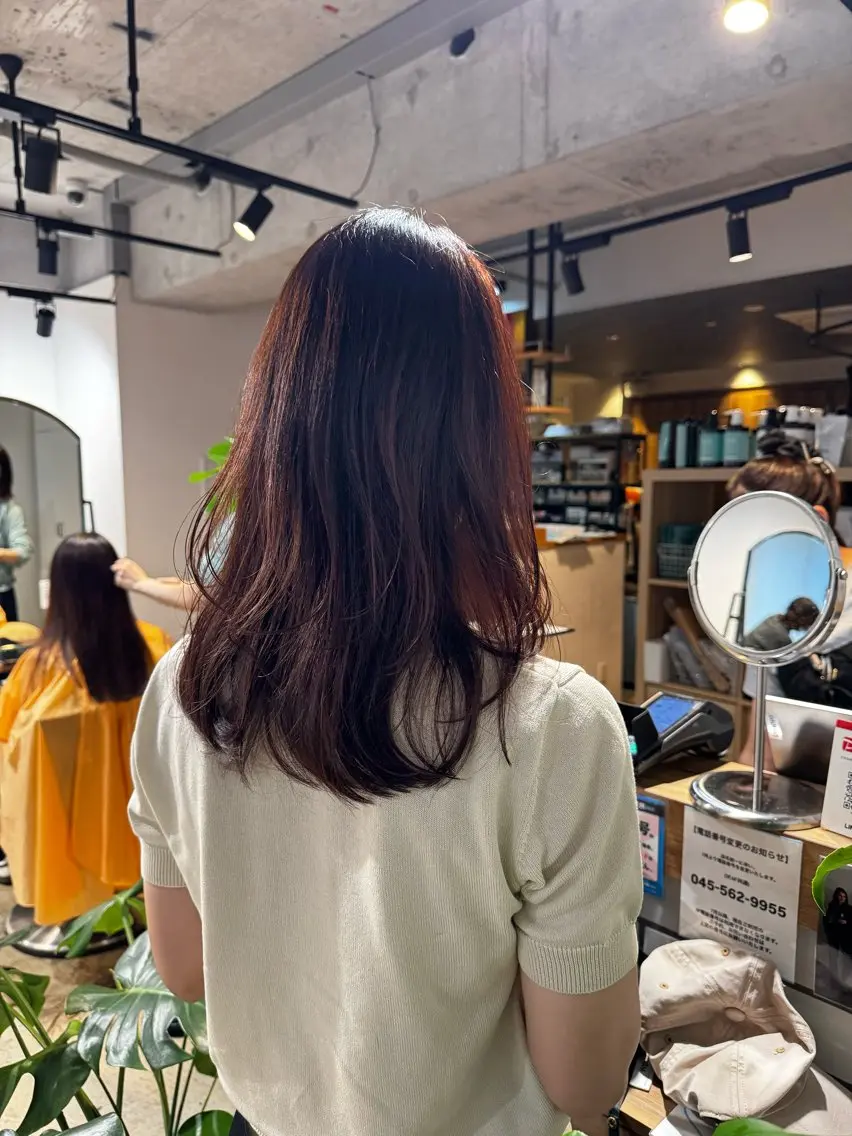 ミディアム カラー ベージュカラー ピンクカラー ピンクベージュ レイヤーカット カット ヘアカラー レイヤー/大人ボブ| ワタナベ リョウカのヘアスタイル