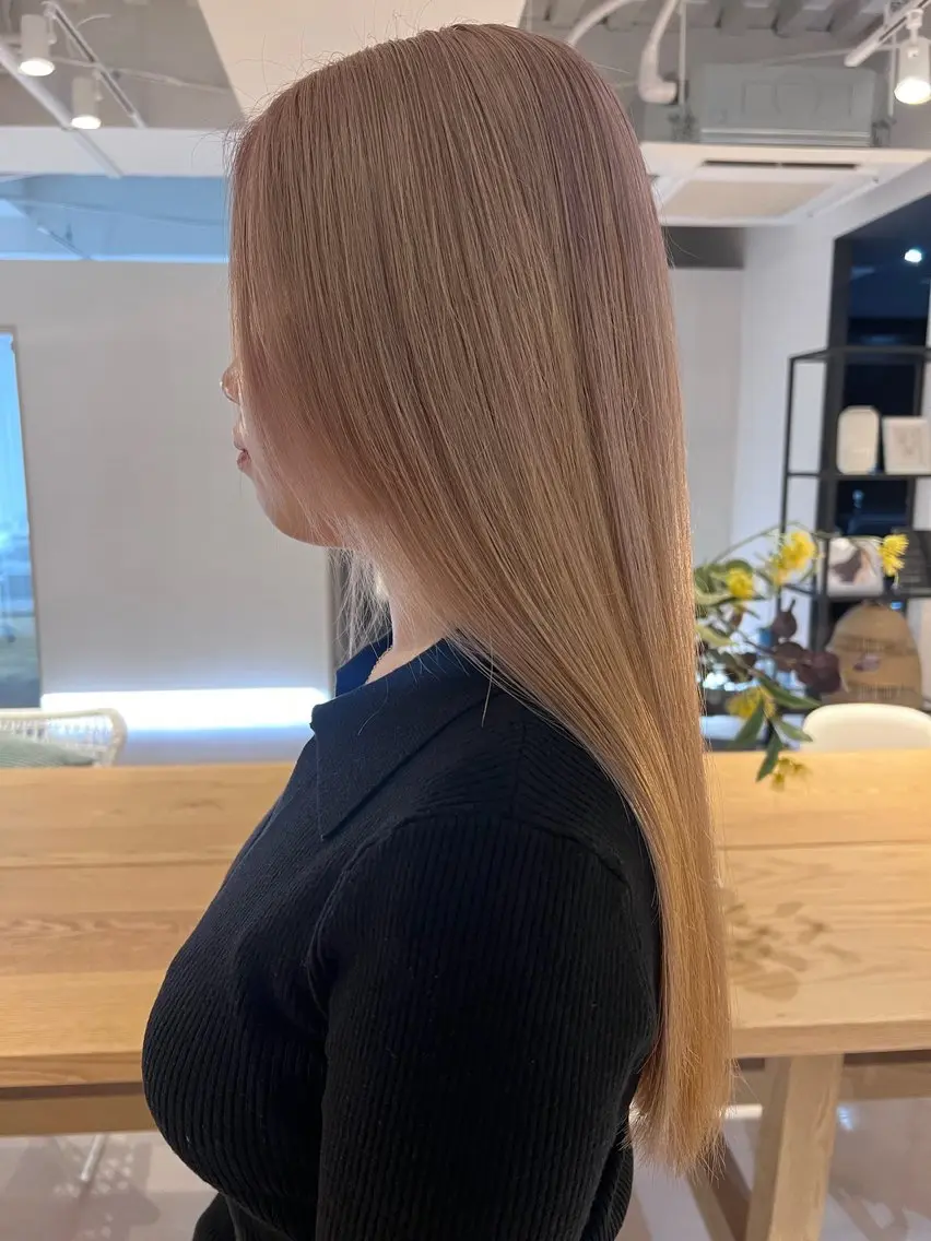 カラー ヘアカラー 瀬戸 杏珠のヘアスタイル