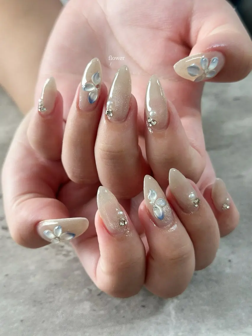 ネイル ハンドネイル One's Nail Roomのネイルデザイン