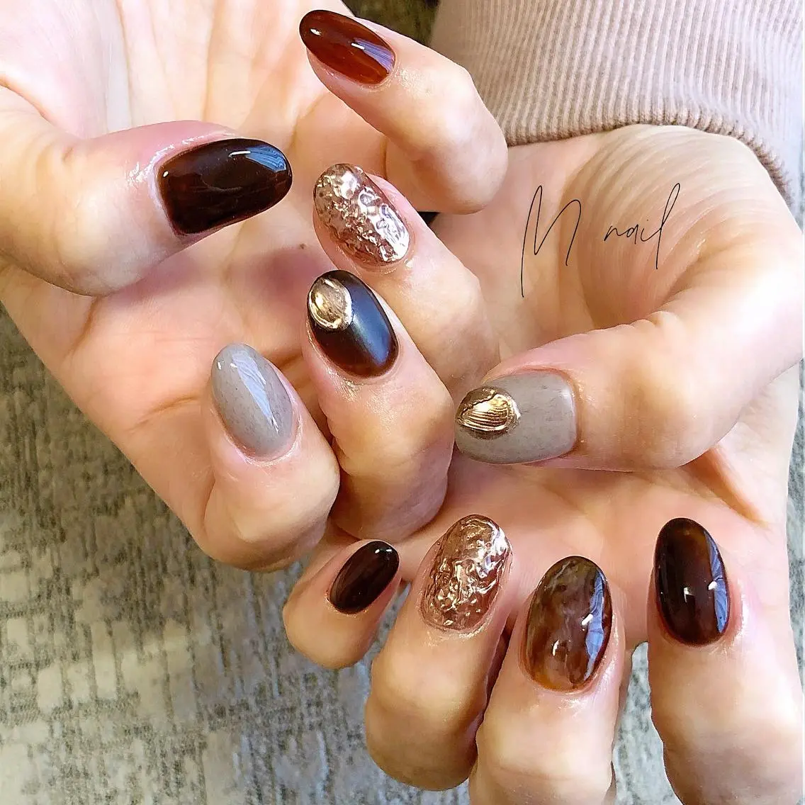 ネイル アートネイル ブラウン ジェルネイル 大理石ネイル(マーブル) ミラーネイル Home salon M nailのネイルデザイン