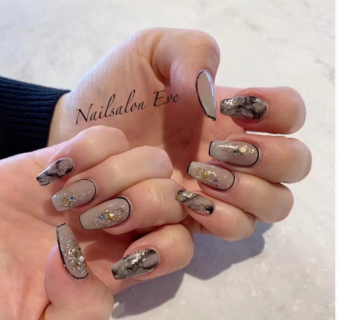 ネイル ニュアンスネイル Nailsalon Eve（イヴ）のネイルデザイン