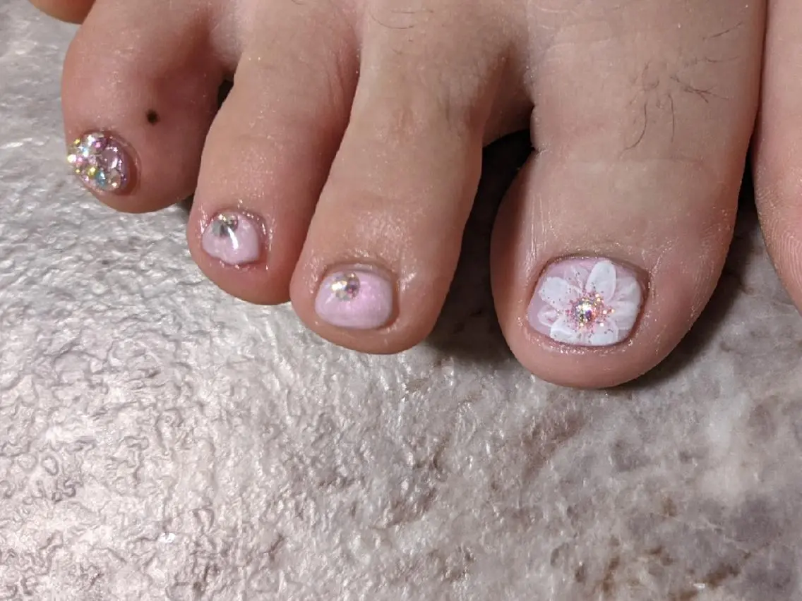 ネイル アートネイル ストーンネイル Will nail salonのネイルデザイン