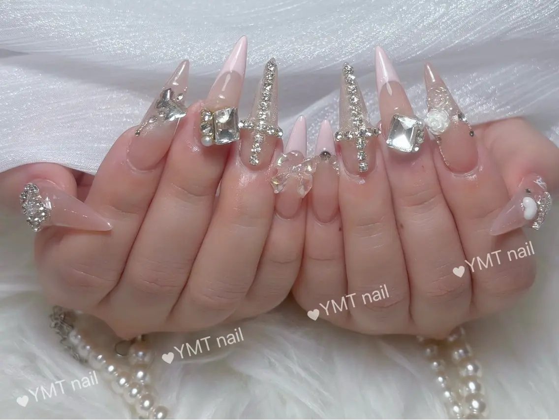 ネイル 長さ出し フットネイル ジェルネイル 韓国ネイル マグネットネイル ハンドネイル YMT. NailStudioのネイルデザイン