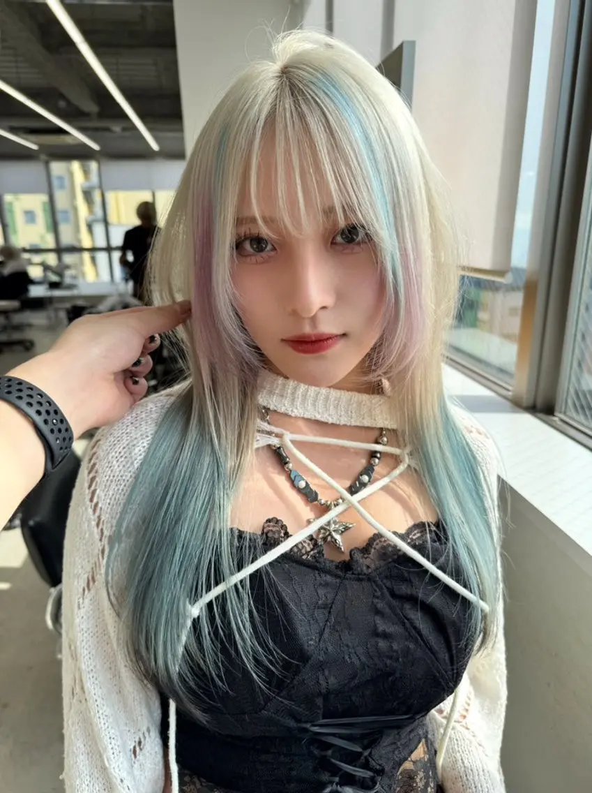 ロング カラー ブリーチ ケアブリーチ ロング トリートメント ヘアカラー ブリーチ/ハイトーン 名古屋栄/SHIONのヘアスタイル