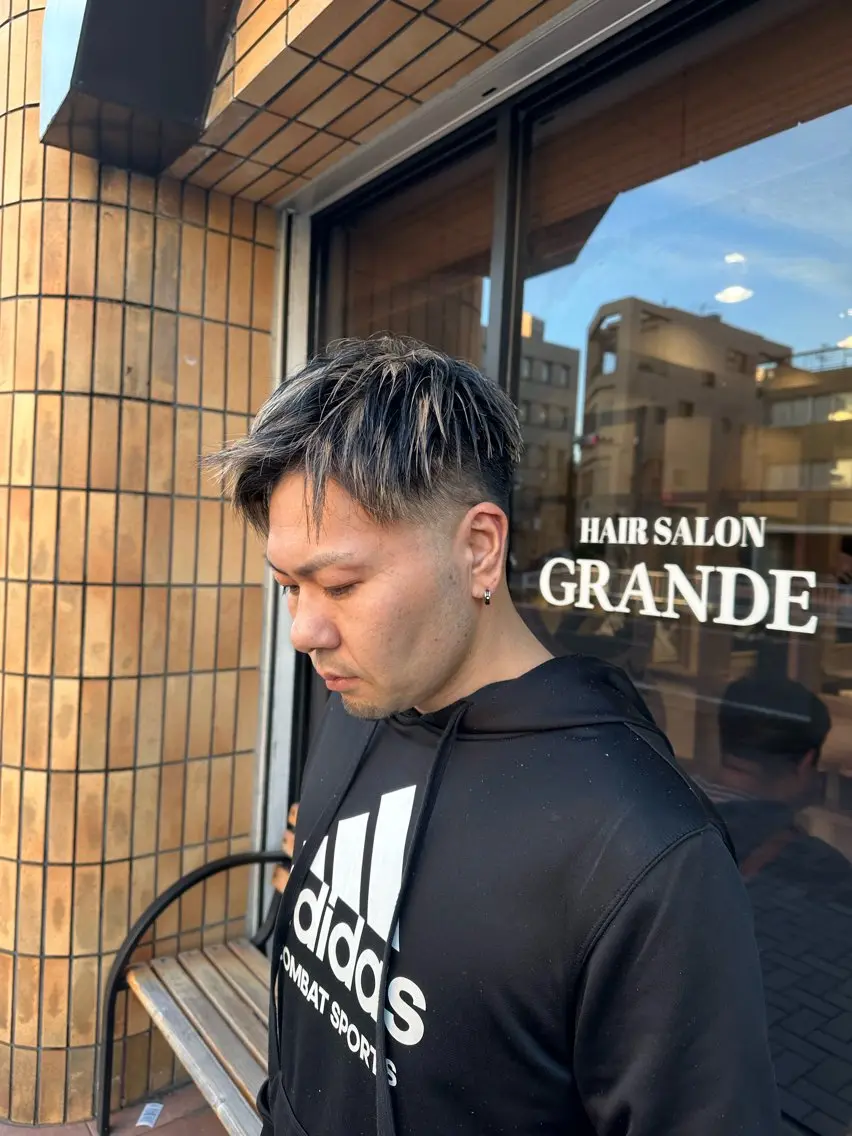 カラー メンズ フェードカット メンズハイライト ハイライトカラー カット ヘアカラー ハヤシカズキ/カラー ✂/メンズパーマのヘアスタイル