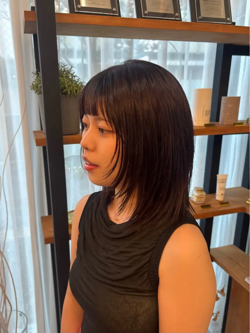ミディアム ハッシュカット 韓国風ヘア レイヤーカット カット ヘアカラー NONOKA Zina千早店のヘアスタイル