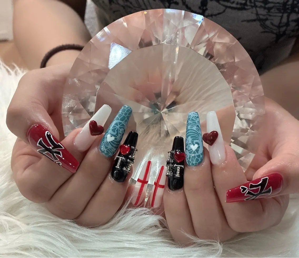 ネイル ハンドネイル LoaChaton kaeのネイルデザイン
