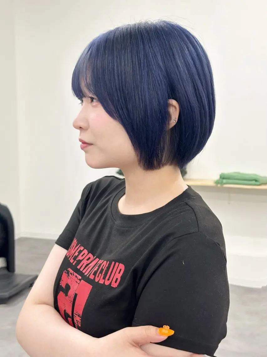 ショート カラー ブリーチ ブルーカラー ネイビーカラー トリートメント ヘアカラー Ripper /大井あんずのヘアスタイル