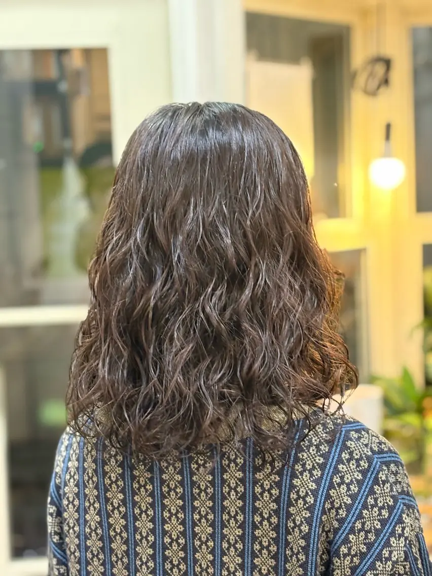 ミディアム パーマ ミディアムパーマ デジタルパーマ カット パーマ 【pejite】 小沼 勇貴のヘアスタイル