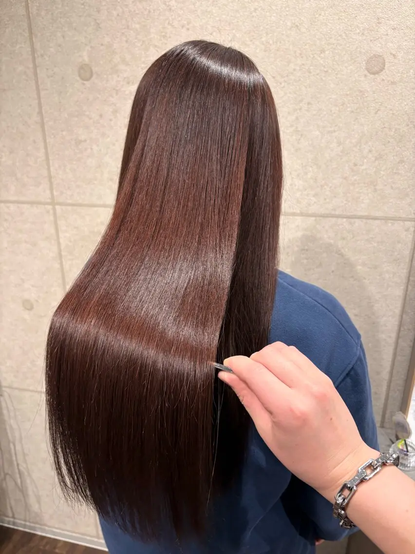【ミニモセール1ヶ月限定📩】カット+美髪縮毛矯正+髪質改善TOKIOトリートメントの写真