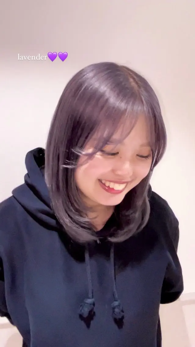 カラー ブリーチ ラベンダーカラー ニトウ レイナのヘアスタイル