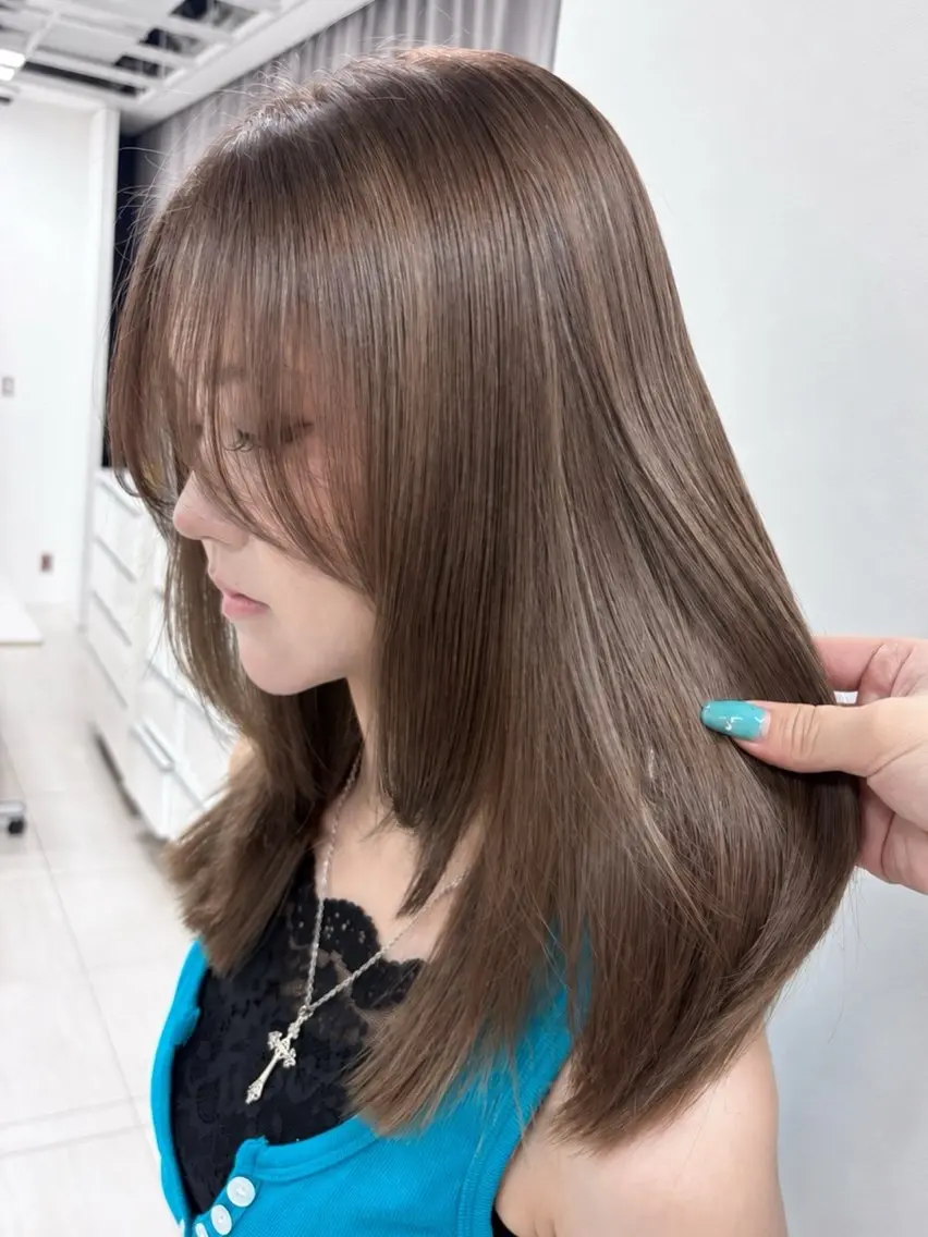 ［ 人気No.2 ］艶カラー＋ReFaバブル＋超音波トリートメント👗✮*｡ﾟの写真