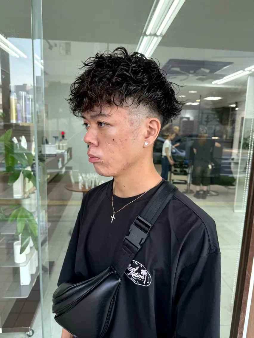 ショート パーマ メンズ スペインカール カット メンズパーマの達人 / タカシマダイスケのヘアスタイル