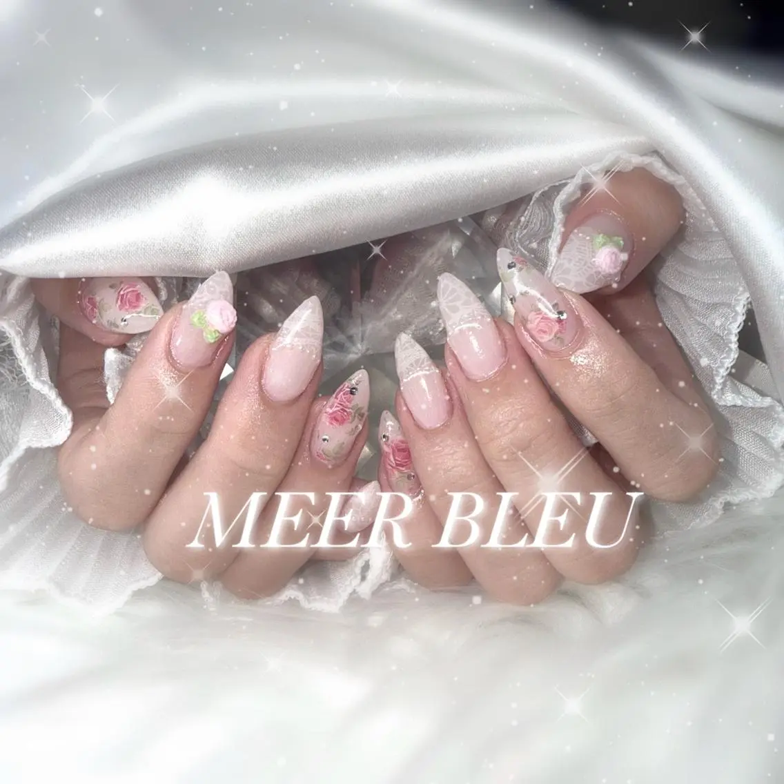 ネイル MEER BLEU Risaのネイルデザイン