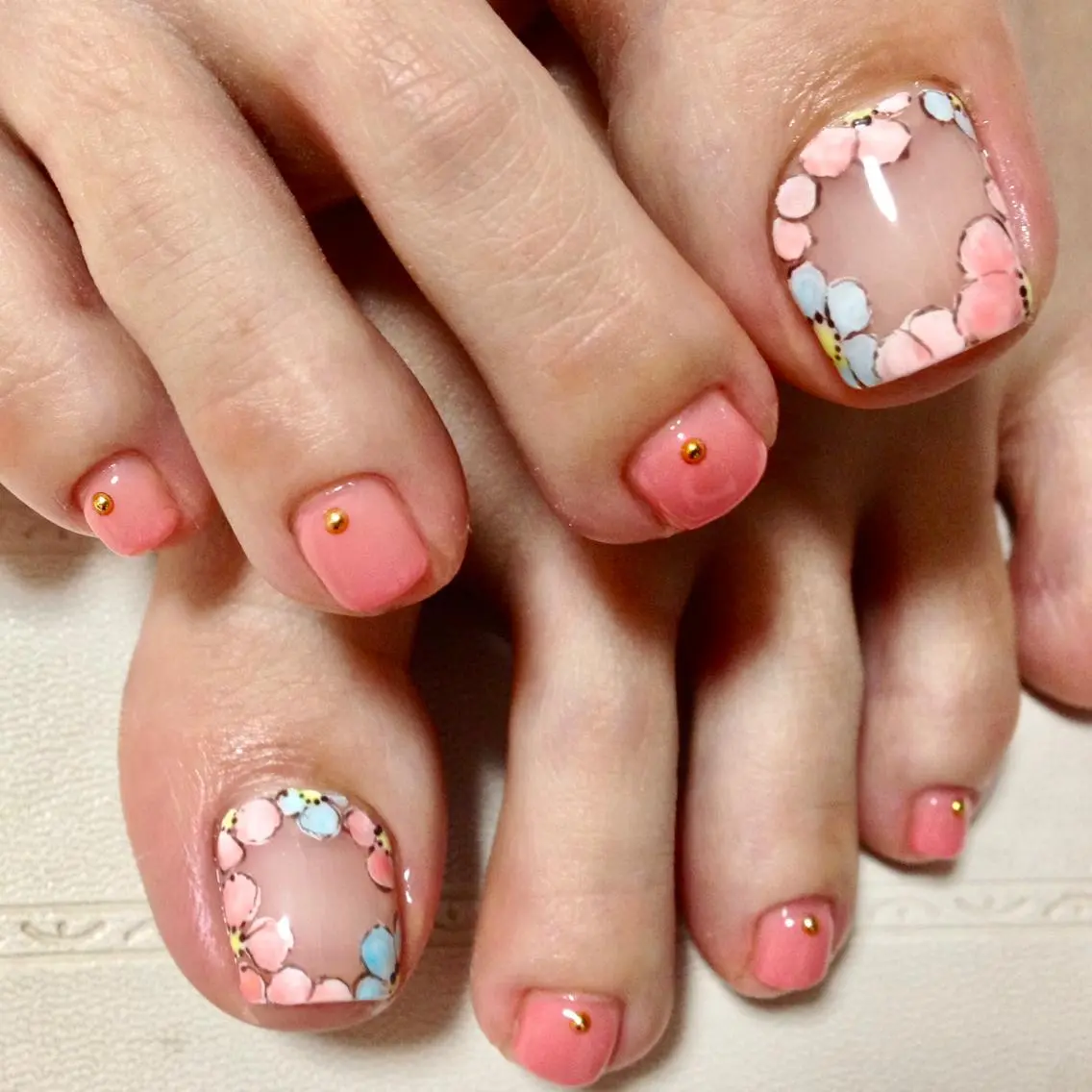 ネイル クリアネイル フラワーネイル フットネイル 春ネイル 夏ネイル フットネイル ステラ marikominoのネイルデザイン