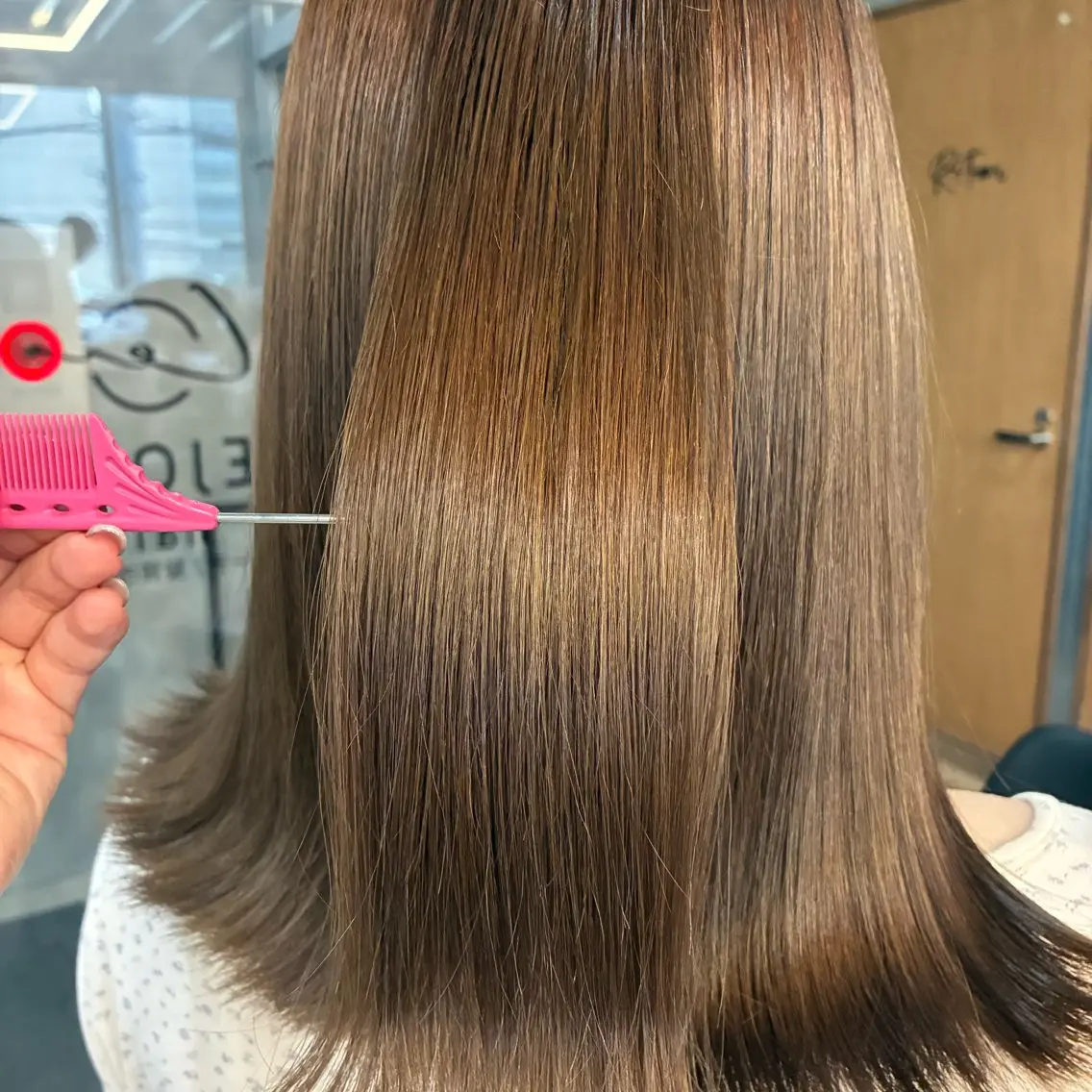 セミロング カラー ベージュカラー 透明感カラー ヘーゼル ヘアカラー トリートメント Saya/透明感/ カラーリストのヘアスタイル