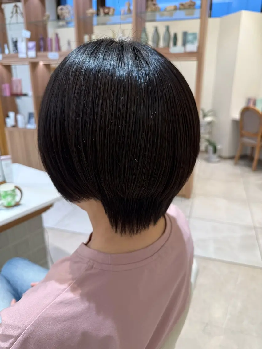ショート カラー 大久保 琳冬のヘアスタイル