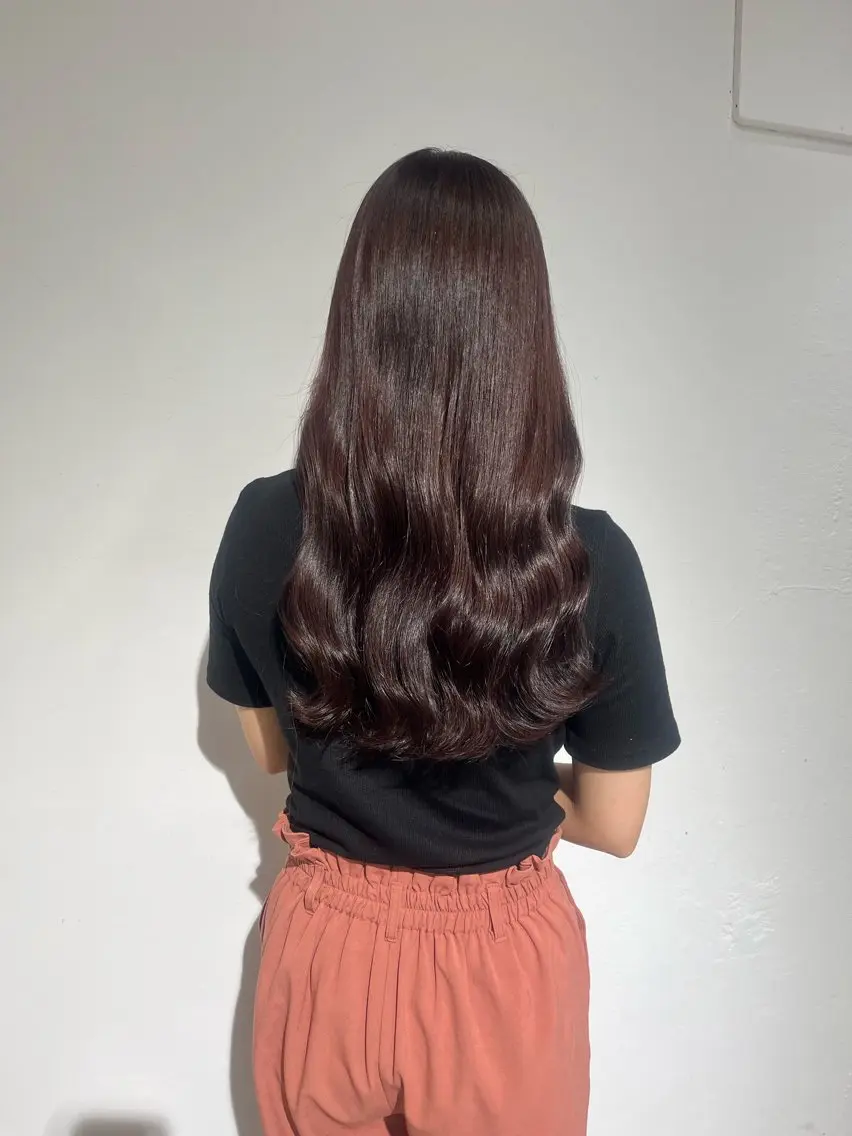 ロング ヘアカラー 中島 沙也加のヘアスタイル