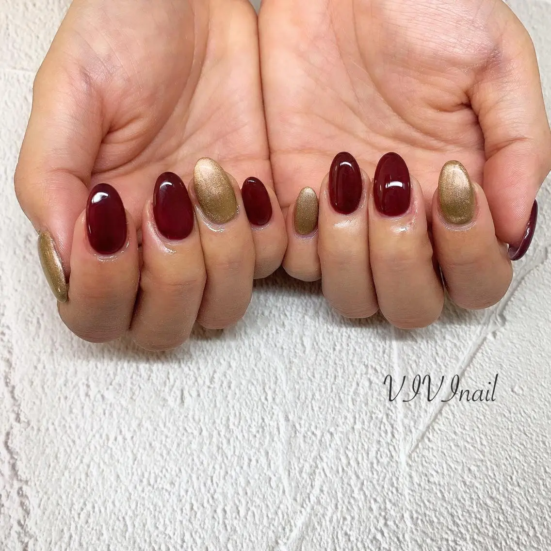 ネイル ボルドー ゴールド ハンドネイル vivi nailのネイルデザイン
