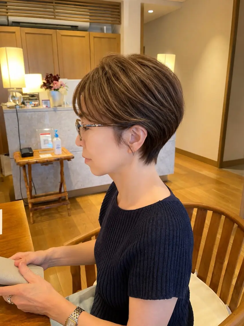 ショート カット ヘアカラー トリートメント 加藤 覧太のヘアスタイル