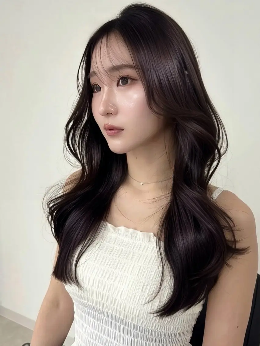 ロング カラー ブラウンカラー 透明感カラー ダークブラウン レイヤーカット ヘアカラー トリートメント 髪質改善×透明感カラ ー/新宿/SHOKIのヘアスタイル