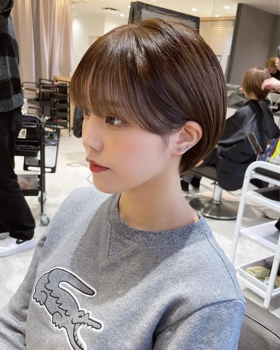 ショート カラー ハイトーンカラー ショートヘア Aster 店長 れおんのヘアスタイル