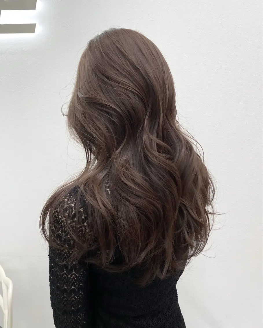 ロング カラー ヘアカラー トリートメント 上品モテヘア🩶 karen🩶のヘアスタイル