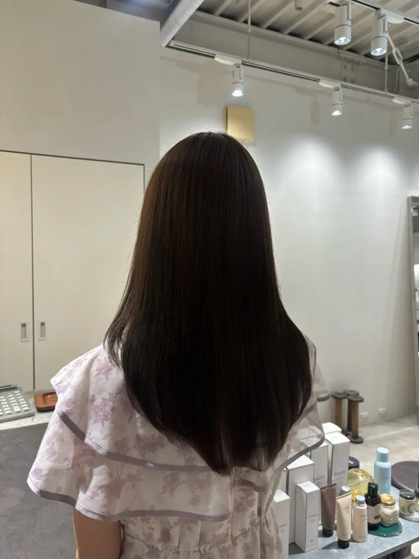カラー ブリーチ ヘアカラー 立川 琳央奈のヘアスタイル