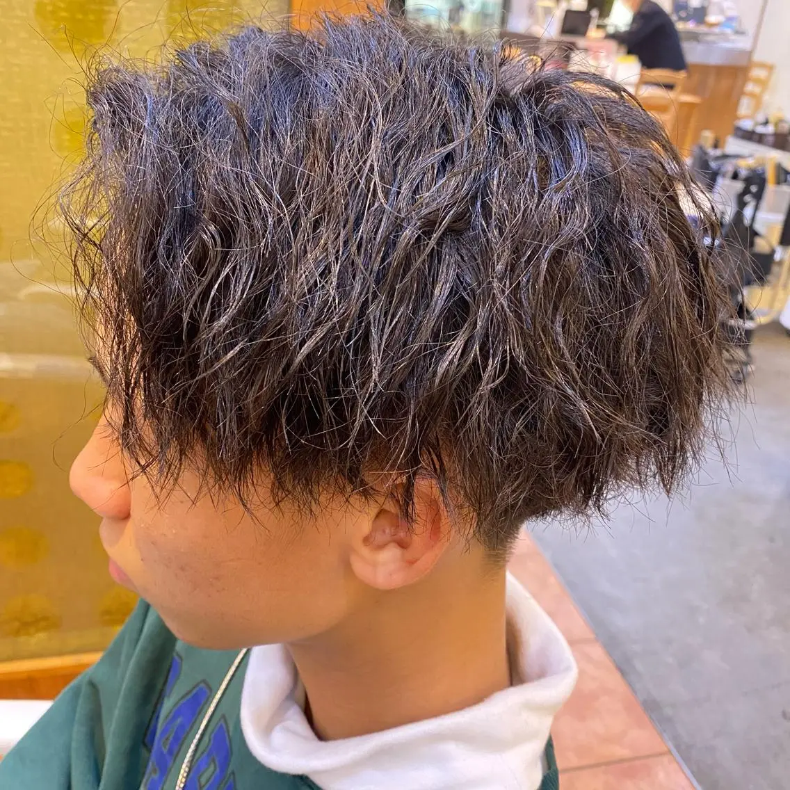 メンズ メンズパーマ メンズツイストパーマ ツイストパーマ カット ヘアカラー ヘッドスパ メンズ/韓国レイヤー /透明感カラー那須野のヘアスタイル