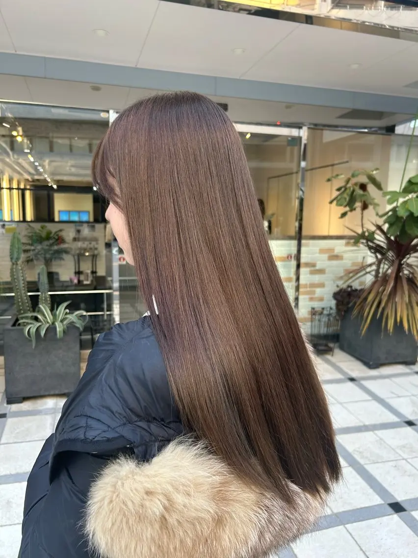 カラー 西村 優那のヘアスタイル