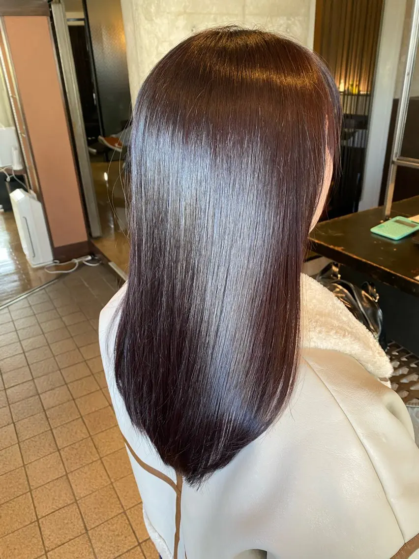 ロング カット 縮毛矯正 トリートメント 百瀬 なつ美のヘアスタイル