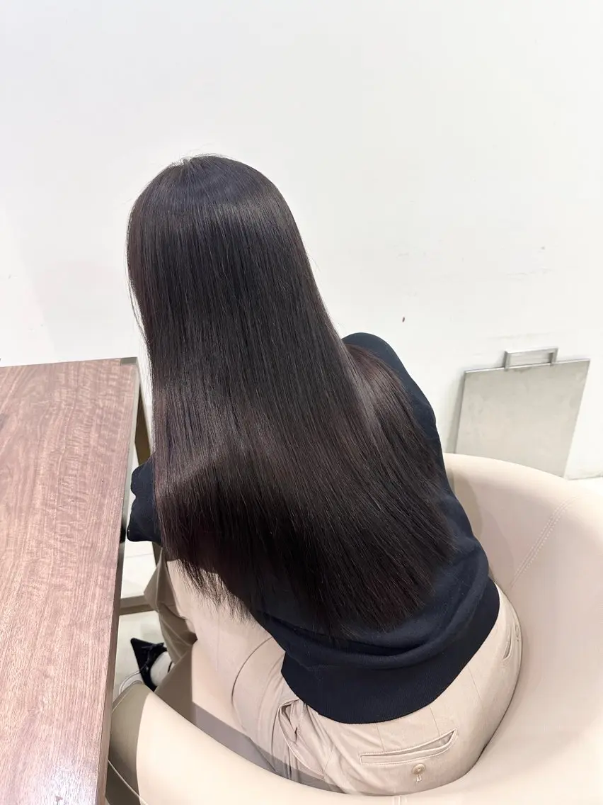 💜艶々ワンカラーの写真