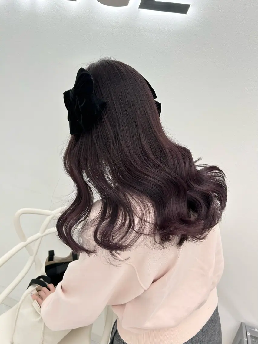 ロング ヘアカラー トリートメント 淡色ラベンダー♡ ニーナ🎀🦙のヘアスタイル