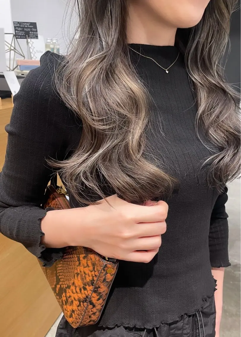 カラー STUD YUKIのヘアスタイル